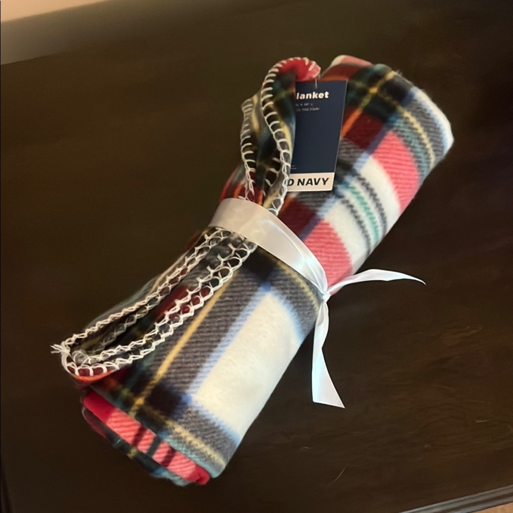 Old Navy Plaid Fleece Blanket - Red, Blue, White
